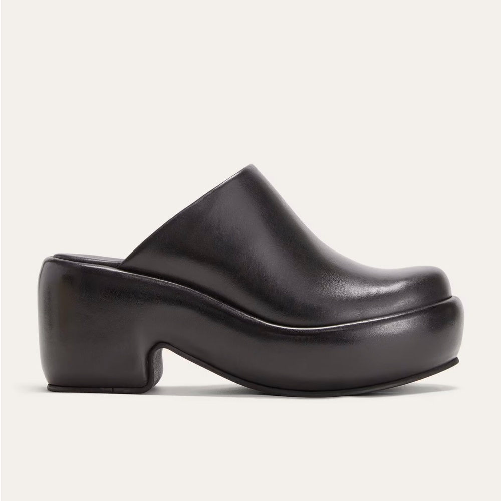 Everlane Puffa Clog